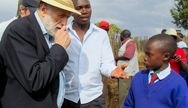 Slow Food: l&rsquo;addio a Carlo Petrini. In sua memoria borse di studio