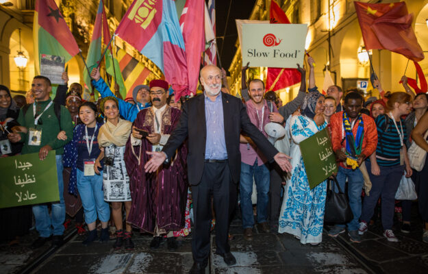 CARLO PETRINI, POLLENZO, SLOW FOOD, Italia