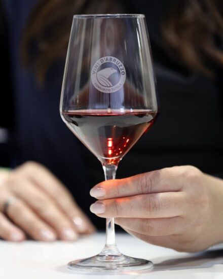 Consorzio Vini d’Abruzzo e Regione Abruzzo firmano “Vinorum” a L’Aquila “Capitale Italiana della Cultura” 2026