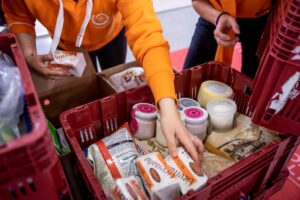 Gdo e lotta allo spreco in Italia: donate oltre 48.000 tonnellate di cibo ogni anno