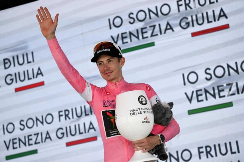 Il Pinot Grigio Doc Delle Venezie, “Official Wine” del Giro d’Italia, si prepara a brindare alla nuova “Maglia Rosa”