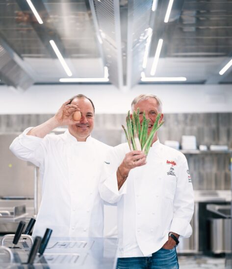 Le “Cene Dom Pérignon - Harmony Edition” con gli chef Maurilio Garola e Marco Lombardo a La Ciau del Tornavento nelle Langhe