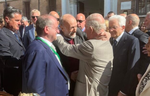 BBC, CARLO PETRINI, el mundo, el pais, el periodico, LE FIGARO, SLOW FOOD, THE GUARDIAN, Non Solo Vino