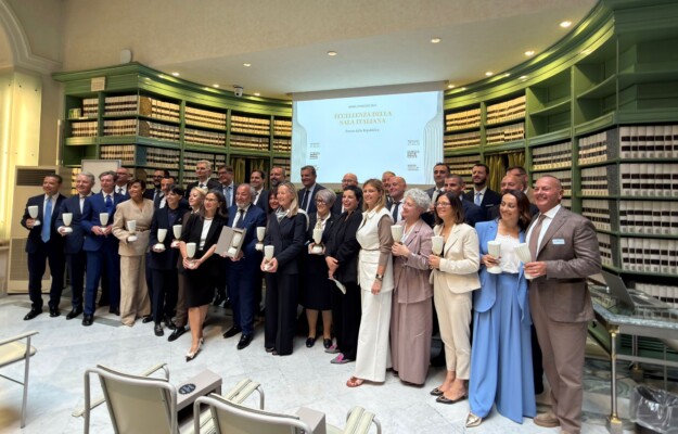 CAMERIERI, MAÎTRE, MILANO WINE WEEK, PREMIO ECCELLENZA DELLA SALA ITALIANA, RISTORANTI STELLATI, RISTORAZIONE, SALA, SOMMELIER, WINE LIST ITALIA, Italia