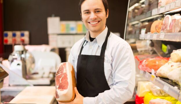 Gli italiani al supermercato cercano il made in Italy, ma i rincari incidono sulla spesa