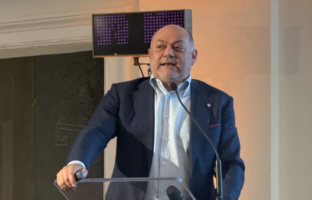 Gen Z e vino: &ldquo;il loro cervello premia di pi&ugrave; emotivit&agrave; ed esperienza, meno la razionalit&agrave;&rdquo;