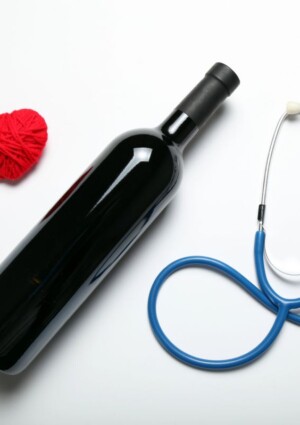 Nuovo studio Usa sul consumo moderato di alcol conferma la necessit&agrave; di un confronto tra discipline