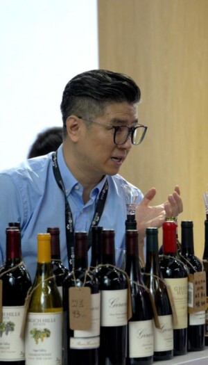 Tra Cina e Brasile, &egrave; positivo il sentiment per il vino italiano, in tour con Vinitaly e Veronafiere