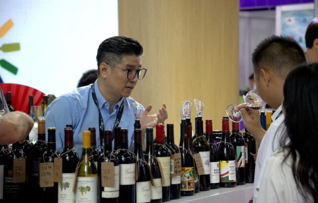 Among China and Brazil, sentiment for Italian wine is positive, in tour with Vinitaly-Veronafiere