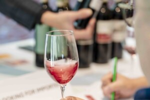 Niente ferie per i tour del Chianti Docg che vola in Canada, da Toronto a Montr&eacute;al