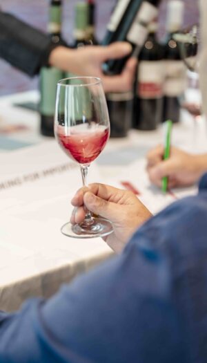 Niente ferie per i tour del Chianti Docg che vola in Canada, da Toronto a Montr&eacute;al