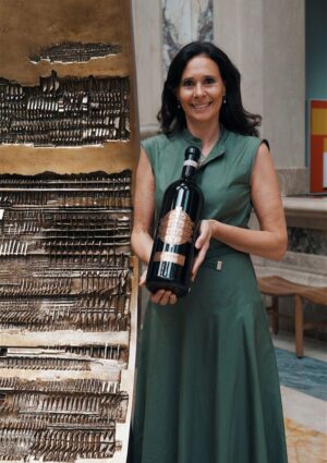 &ldquo;Carapace Centenario&rdquo;: il Sagrantino di Montefalco per i 100 anni dalla nascita di Arnaldo Pomodoro