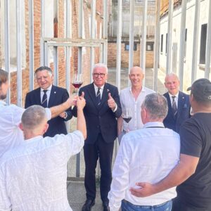 Quando il vino &egrave; futuro, riscatto e inclusione: cinque detenuti a Siena diventano sommelier Ais