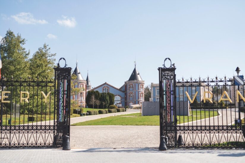 La Maison Pommery a Reims (credit: Facebook/Champagne Pommery)