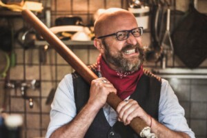 &ldquo;Dobbiamo cominciare a parlare di vino anche in una forma pi&ugrave; ludica, attrattiva e semplice&rdquo;