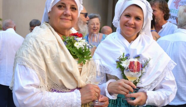 La Vitovska, il vitigno ed il vino che raccontano l&rsquo;identit&agrave; del Carso, celebrata a Duino (Trieste)