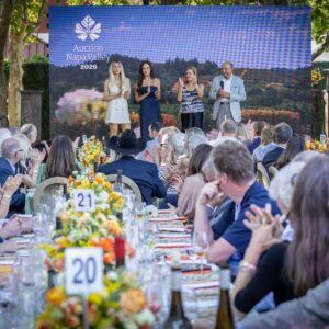 Tra grandi viaggi e bottiglie da sogno, &ldquo;Auction Napa Valley&rdquo; 2026 raccoglie 6 milioni di dollari