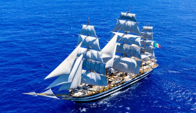 Vinitaly.Usa si presenta a New York sull&rsquo;Amerigo Vespucci, nei 250 anni dell&rsquo;Indipendenza americana