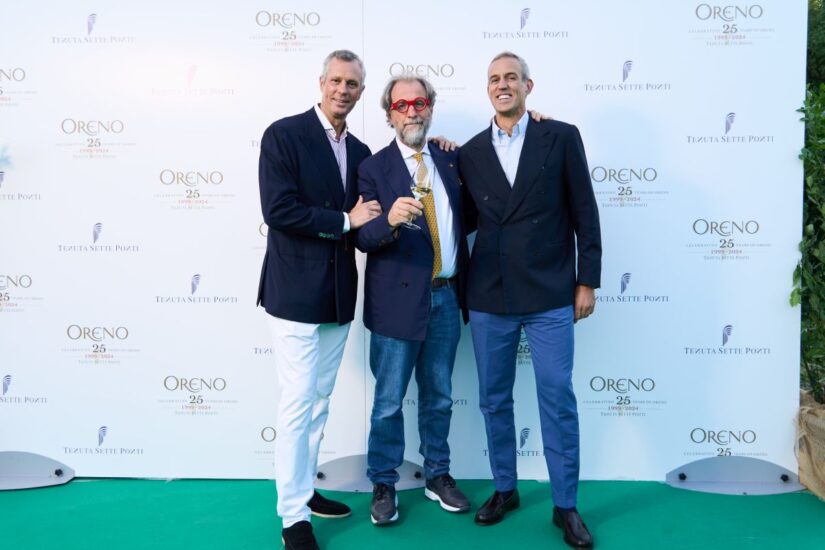 Il direttore WineNews, Alessandro Regoli, con Alberto ed Amedeo Moretti Cuseri