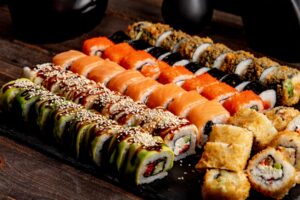 Italia terza in Europa per ordini di sushi: oltre 714.000 chili nel 2025, secondo Just Eat