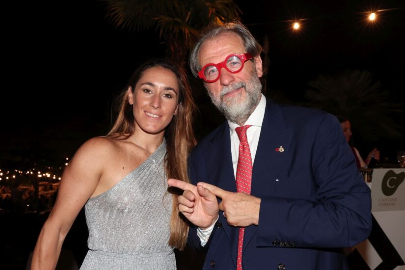 La campionessa di sci Sofia Goggia con il direttore WineNews, Alessandro Regoli (credit: Canio Romaniello Fotografo) 