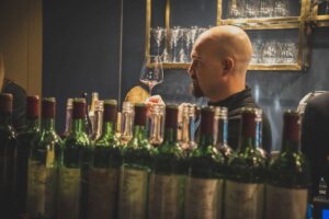 &ldquo;L&rsquo;enologia deve smettere di pensare solo al vino&rdquo;. La provocazione dell&rsquo;enologo Andrea Moser