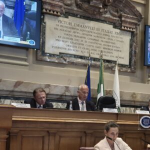 Vino italiano: gi&ugrave; export, consumi e prezzi (con tanti declassamenti). &ldquo;Servono scelte coraggiose&rdquo;
