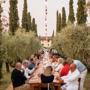 Per il vino italiano &egrave; un estate all&rsquo;aperto tra buona cucina, musica, teatro, cinema e letteratura