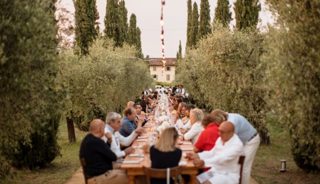 Per il vino italiano &egrave; un estate all&rsquo;aperto tra buona cucina, musica, teatro, cinema e letteratura