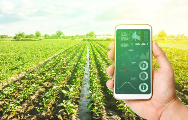 AGRICOLTURA, BANDA LARGA, CAMBIAMENTO CLIMATICO, CAMPAGNA ITALIANA, Coldiretti, DIGITAL DIVIDE, DIGITALIZZAZIONE, EMERGENZA CALDO, FAO, INNOVAZIONE, INVESTIMENTI, TECNOLOGIA, Non Solo Vino