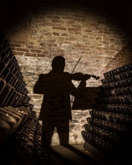 “Canelli Città del Vino” nelle Cattedrali Sotterranee “culla” della spumantistica italiana (ph: Facebook/Bosca Spumanti)