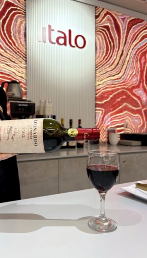 I vini del &ldquo;Genio italiano&rdquo; in treno: la partnership tra Leonardo da Vinci Spa (Caviro) e Italo
