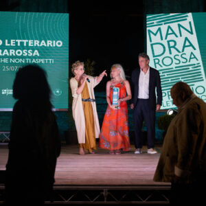 La Sicilia, terra di vino e di scrittori, festeggia i vincitori del &ldquo;Premio Letterario Mandrarossa&rdquo;
