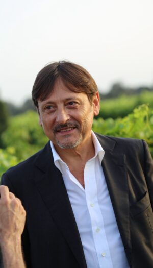 &ldquo;Il vino italiano ha bisogno di tornare culturalmente rilevante&rdquo;. La riflessione di Dario Stef&agrave;no