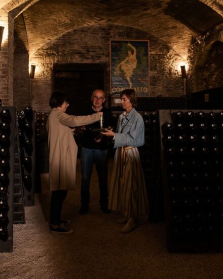 “Canelli Città del Vino - Bollicine a Canelli” nelle storiche Cattedrali Sotterranee di Canelli (ph: Facebook/Cantine Contratto)