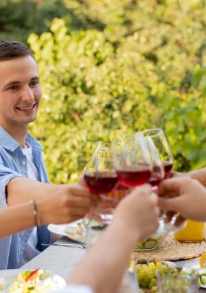 Caldo record e fuga dalle citt&agrave;: l&rsquo;estate premia agriturismi ed esperienze nel territorio