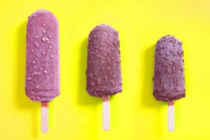 Il &ldquo;caro gelato&rdquo; tra &ldquo;shrinkflation&rdquo; e aumento dei costi, sotto la lente di Altroconsumo