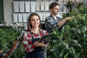 In Italia c&rsquo;&egrave; una nuova generazione di agricoltori under 30 che investe nei piccoli comuni