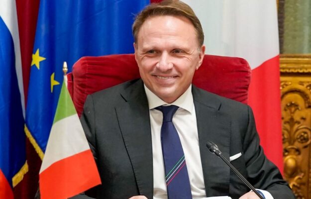 AGRICOLTURA, FONDI PAC, FRANCESCO LOLLOBRIGIDA, MINISTERO DELL'AGRICOLTURA, PAGAMENTI, Italia