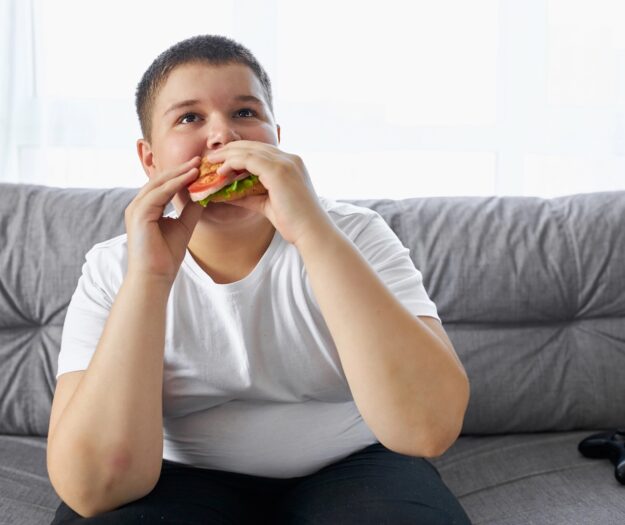 Il paradosso italiano: culla della Dieta Mediterranea, ma i bambini sono tra i pi&ugrave; sovrappeso&nbsp;