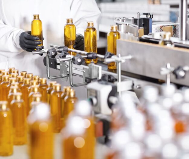 Olio italiano, stop alla miscelazione tra vergine ed extravergine: &ldquo;vittoria storica contro le frodi