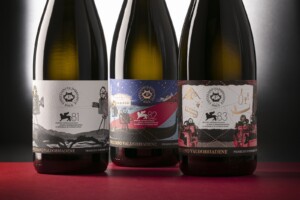 &ldquo;Mostra del Cinema&rdquo; di Venezia: il brindisi con le bollicine&nbsp;di&nbsp;Conegliano Valdobbiadene&nbsp;per le star