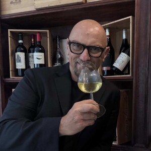 &ldquo;Riduttivo attribuire al costo del vino al ristorante la responsabilit&agrave; per il calo dei consumi&rdquo;
