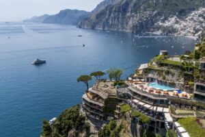Italia sul podio (al n. 2) tra i migliori alberghi di lusso del mondo, con il San Pietro di Positano