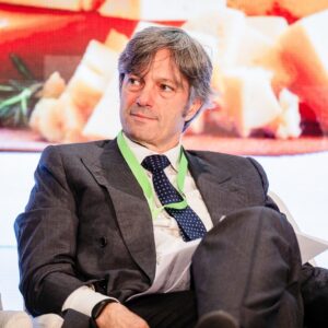 &ldquo;I numeri del vino italiano non sono incoraggianti: dobbiamo fare pi&ugrave; promozione nel mondo&rdquo;