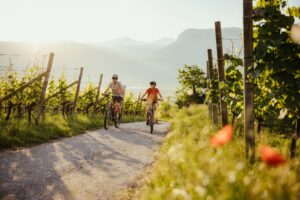 Bike in Alto Adige, musica in Toscana e bollicine in Romagna, tra fine estate e rientri in citt&agrave;