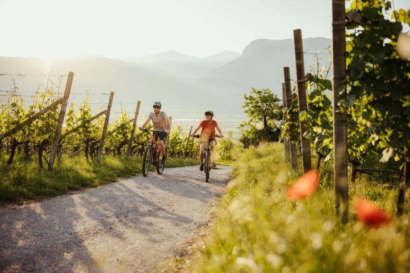 “Wine & Bike” con la Strada del Vino e dei Meleti dell’Alto Adige 