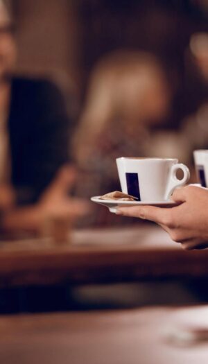 Caff&egrave; sempre pi&ugrave; caro: la tazzina al bar vola a quota 1,29 euro (+24,2% in 5 anni)