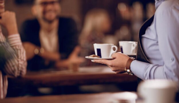 Caff&egrave; sempre pi&ugrave; caro: la tazzina al bar vola a quota 1,29 euro (+24,2% in 5 anni)