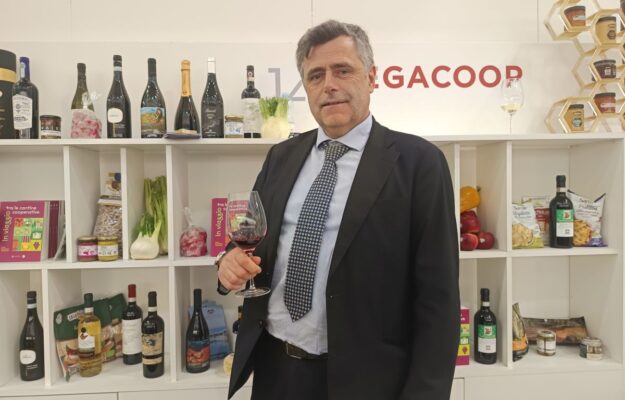 CAMBIAMENTO DEI CONSUMI, CLIMA, CRISTIAN MARETTI, DAZI USA, EXPORT, LEGACOOP AGROALIMENTARE, MERCATI, OCM, PAC, PACCHETTO VINO, VINO DEALCOLATO, Italia
